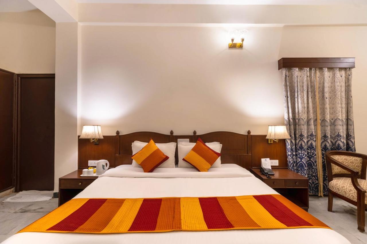 Sarovar - Lake Facing Boutique Hotel On Lake Pichola Удайпур Экстерьер фото