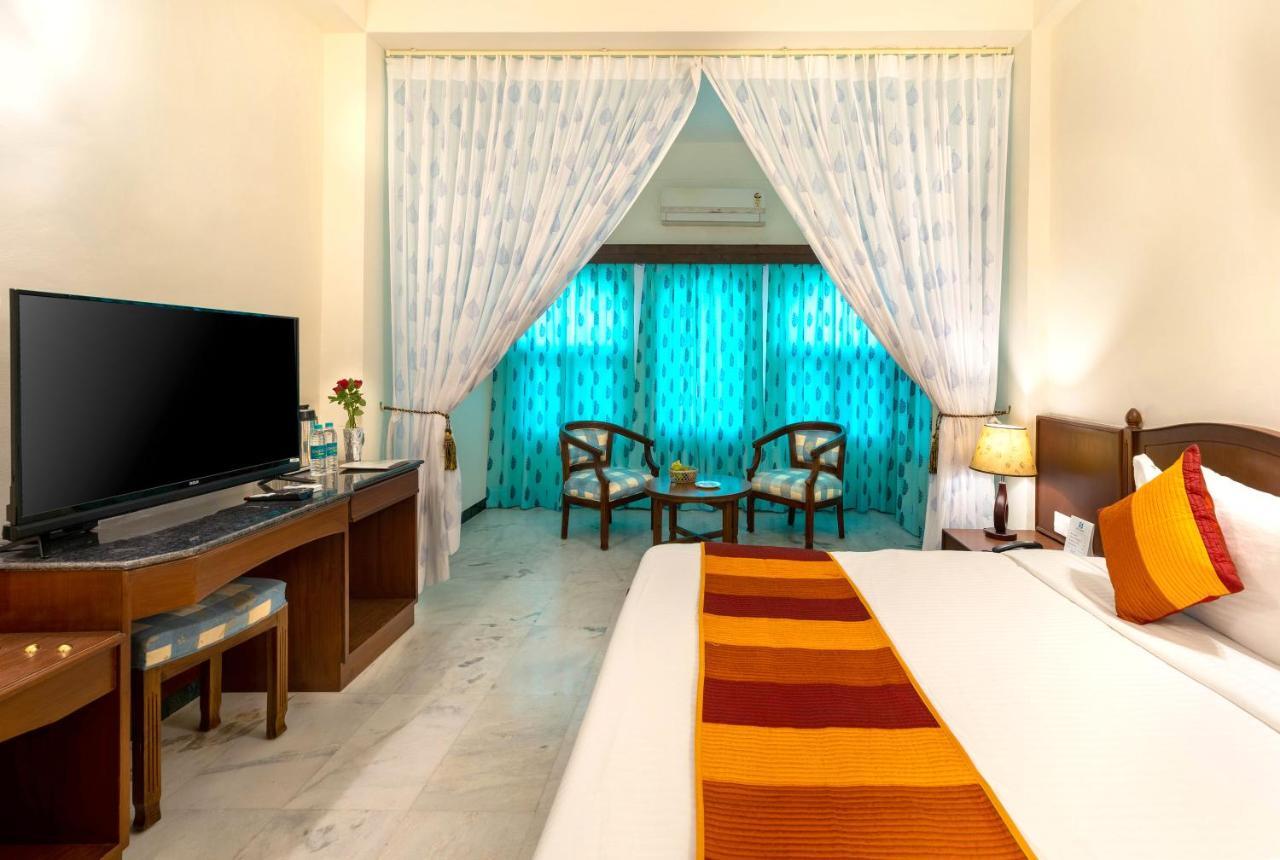 Sarovar - Lake Facing Boutique Hotel On Lake Pichola Удайпур Экстерьер фото