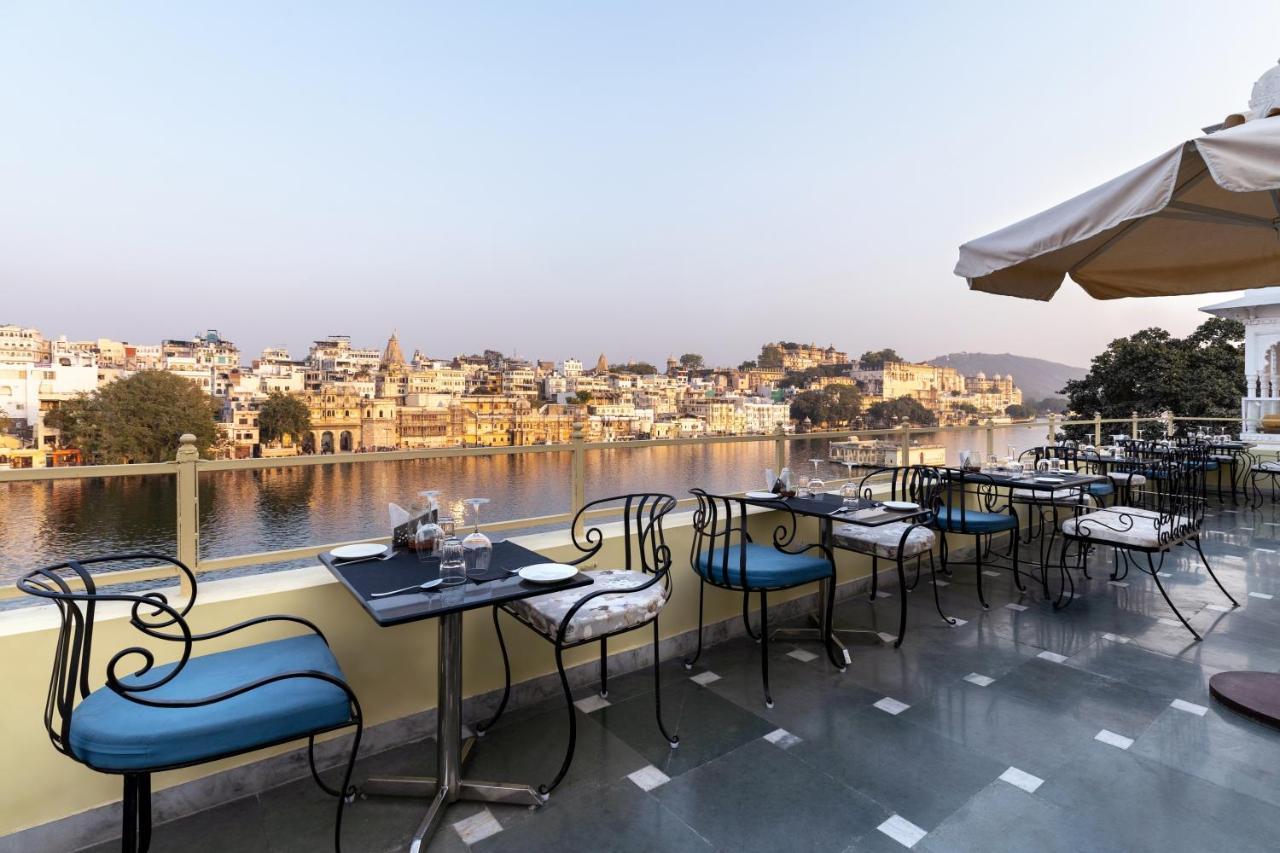 Sarovar - Lake Facing Boutique Hotel On Lake Pichola Удайпур Экстерьер фото